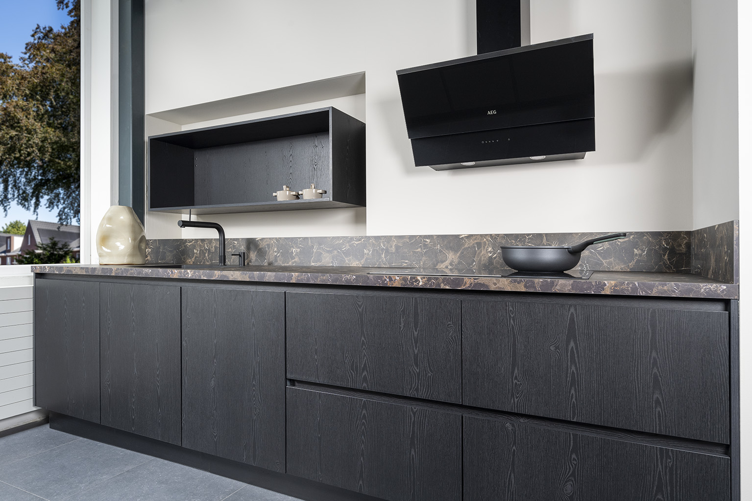 Kaindl Gemelamineerd Spaanplaat P2 2190 IR Zwart Ral 9004 2800X2070X18MM