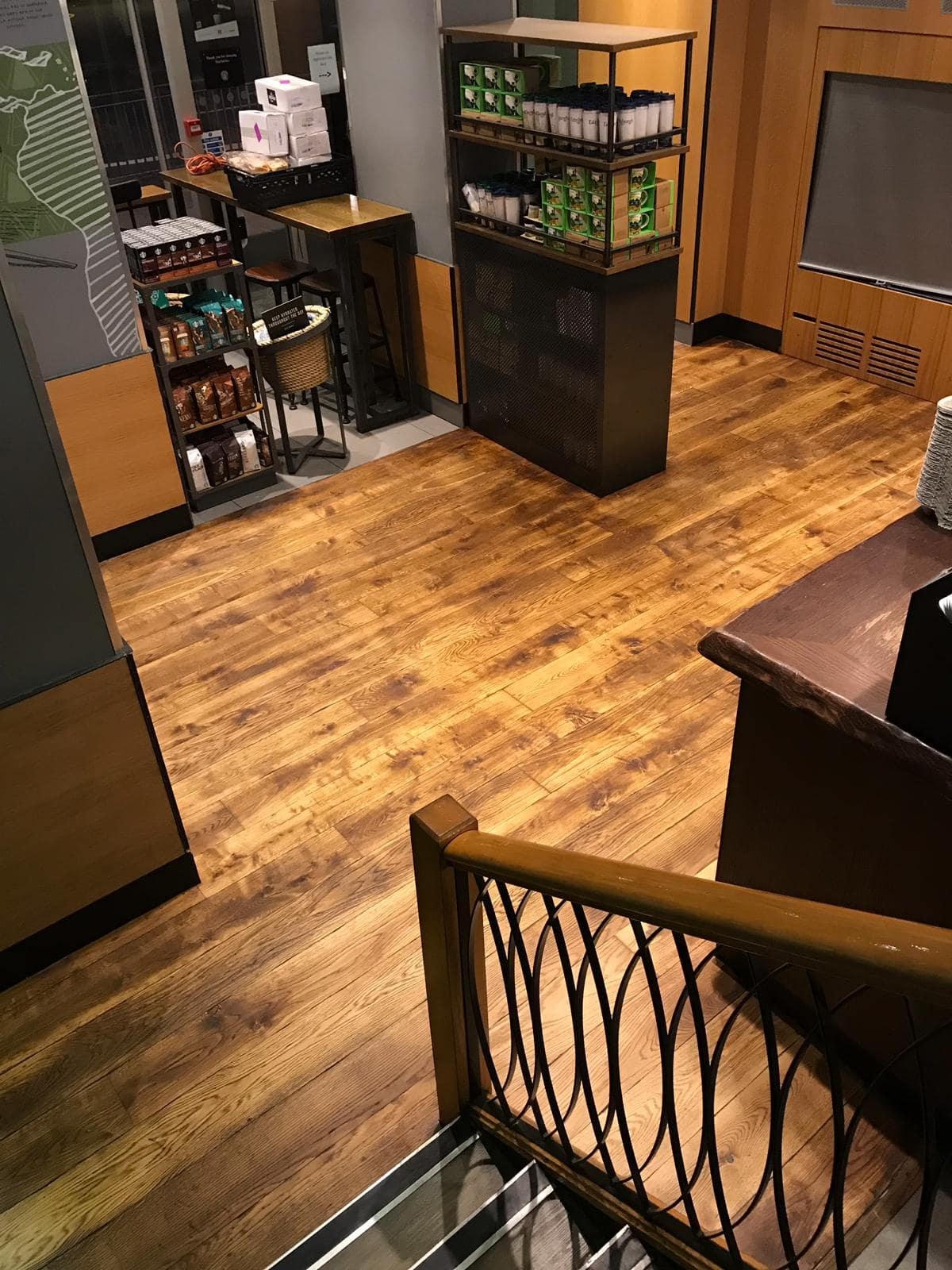 Starbucks-Edinburgh-2-min.jpg